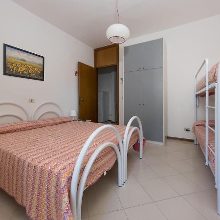Casa Guglielmo E Anna Villa Lignano Sabbiadoro Eksteriør billede